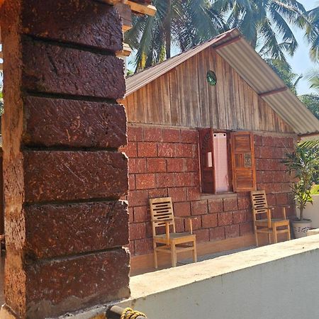 Bhatye Beach Resort Ratnāgiri Esterno foto